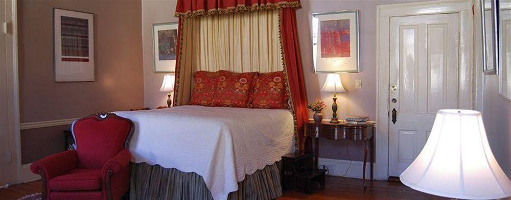 Rothschild Pound House Inn كولومبس المظهر الخارجي الصورة